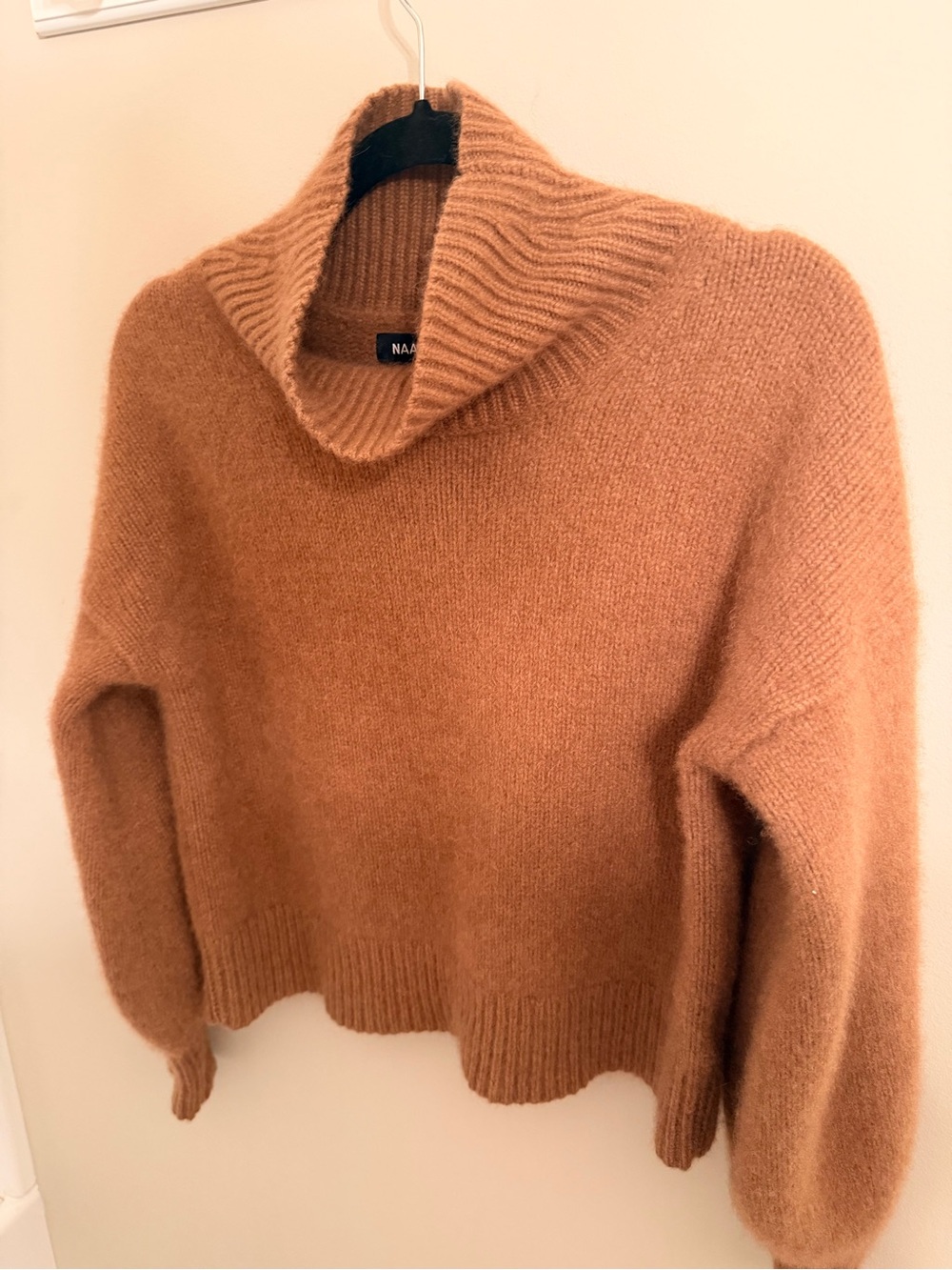 NAADAM 100%premium Cashmere Relaxed Ribbed
Turtleneck Sweater - Mocha Brown